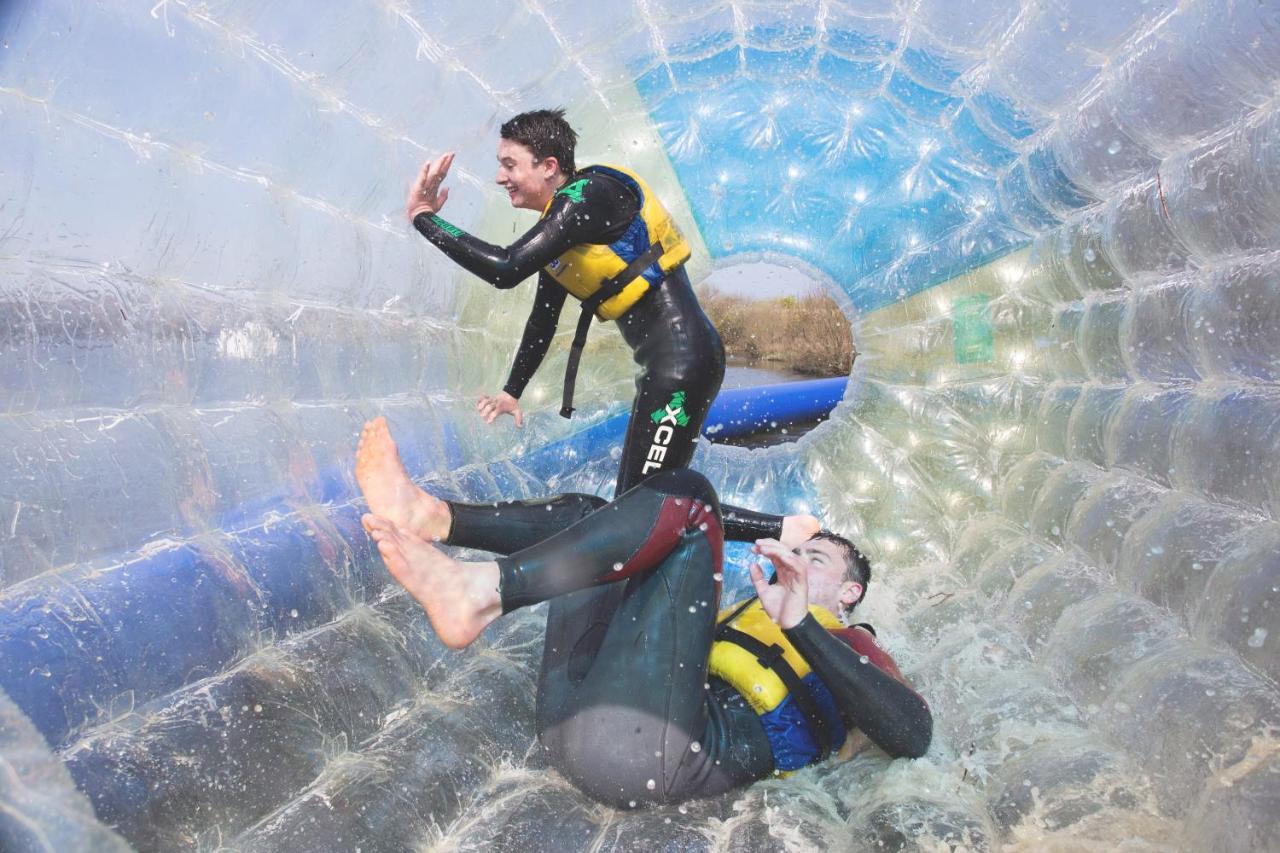 Retallack Resort & Spa Пэдстоу Экстерьер фото Two people inside a water ball